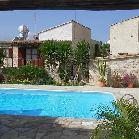 Country house Traditional Village *