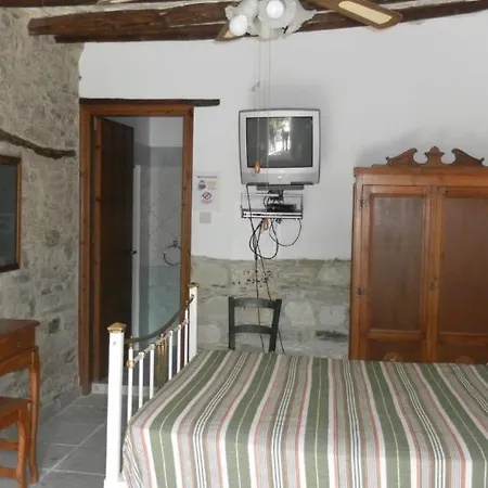 Traditional Village * Skarinou
