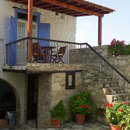 Country house Traditional Village Skarinou
