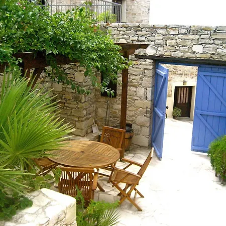 Country house Traditional Village *