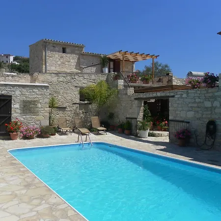 Country house Traditional Village *