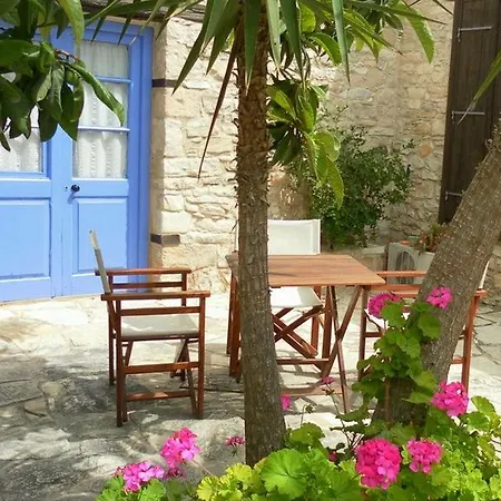 Country house Traditional Village *